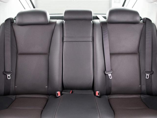 後席にお乗りの方も快適にお過ごしいただけます★