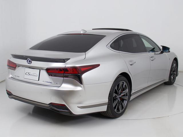 ＬＳ ＬＳ５００ｈ　Ｆスポーツ　（禁煙車）（ワンオーナー）（後期型）（ＴＲＤカスタム）（サンルーフ）（銀影ラスター）（デジタルインナーミラー）（パノラミックビュー）（Ｆスポーツ専用黒×白本革シート）（セーフティシステム＋Ａ）（19枚目）