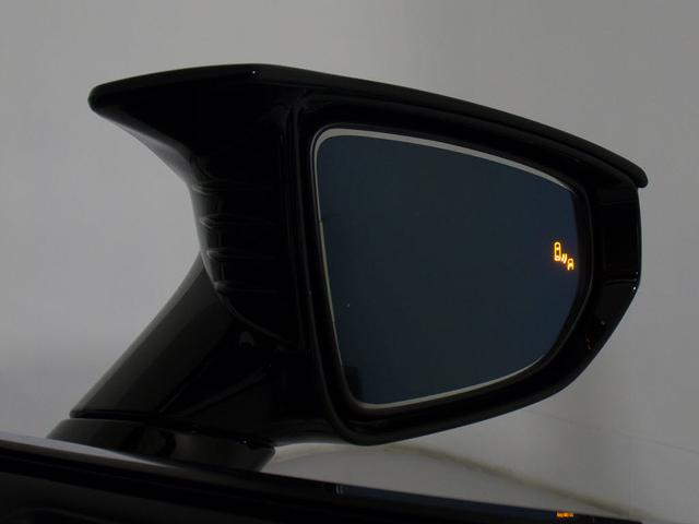ＬＳ ＬＳ５００ｈ　Ｆスポーツ　（禁煙車）（ワンオーナー）（後期型）（ＴＲＤカスタム）（サンルーフ）（銀影ラスター）（デジタルインナーミラー）（パノラミックビュー）（Ｆスポーツ専用黒×白本革シート）（セーフティシステム＋Ａ）（26枚目）