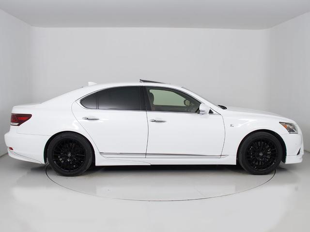ＬＳ ＬＳ４６０　ＦスポーツＸライン　（禁煙）（特別仕様車）（ＴＲＤフルエアロ＆マフラー）（サンルーフ）（プリクラッシュ）（レーダークルーズ）（ＢＳＭ）（パワートランク）（３眼ＬＥＤライト）（専用シート）（クリアランスソナー）（ＳＤナビ）（19枚目）