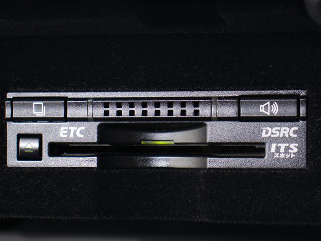 ＬＳ ＬＳ４６０　ＦスポーツＸライン　（禁煙）（特別仕様車）（ＴＲＤフルエアロ＆マフラー）（サンルーフ）（プリクラッシュ）（レーダークルーズ）（ＢＳＭ）（パワートランク）（３眼ＬＥＤライト）（専用シート）（クリアランスソナー）（ＳＤナビ）（41枚目）