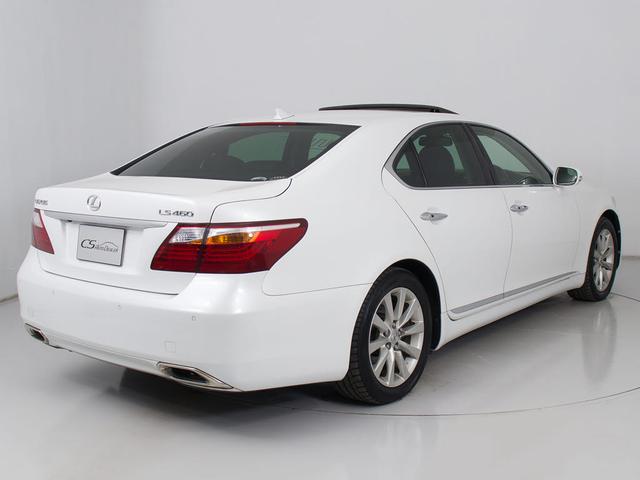 ＬＳ ＬＳ４６０　バージョンＣ　Ｉパッケージ　（禁煙車）（ワンオーナー）（サンルーフ）（クリアランスソナー）（パワートランク）（黒本革）（冷暖房シート）（ＨＤＤマルチナビ）（オートクルーズ）（カラーバックモニター）（Ｂｌｕｅｔｏｏｔｈオーディオ）（17枚目）