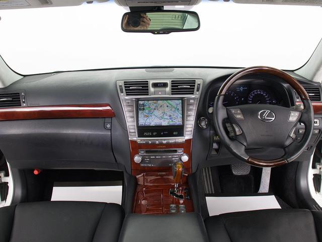 ＬＳ ＬＳ４６０　バージョンＣ　Ｉパッケージ　（禁煙車）（ワンオーナー）（サンルーフ）（クリアランスソナー）（パワートランク）（黒本革）（冷暖房シート）（ＨＤＤマルチナビ）（オートクルーズ）（カラーバックモニター）（Ｂｌｕｅｔｏｏｔｈオーディオ）（25枚目）