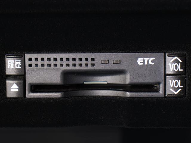 ＬＳ ＬＳ４６０　バージョンＣ　Ｉパッケージ　（禁煙車）（ワンオーナー）（サンルーフ）（クリアランスソナー）（パワートランク）（黒本革）（冷暖房シート）（ＨＤＤマルチナビ）（オートクルーズ）（カラーバックモニター）（Ｂｌｕｅｔｏｏｔｈオーディオ）（31枚目）