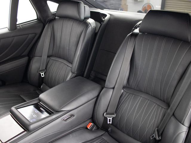 ＬＳ ＬＳ５００ｈ　エグゼクティブ　（サンルーフ）（マークレビンソン）（リアエンター）（２０インチＡＷ）（デジタルインナーミラー）（パノラミックビュー）（セーフティシステム＋Ａ）（ＢＳＭ）（黒本革）（後席リラクゼーション）（オットマン）（35枚目）