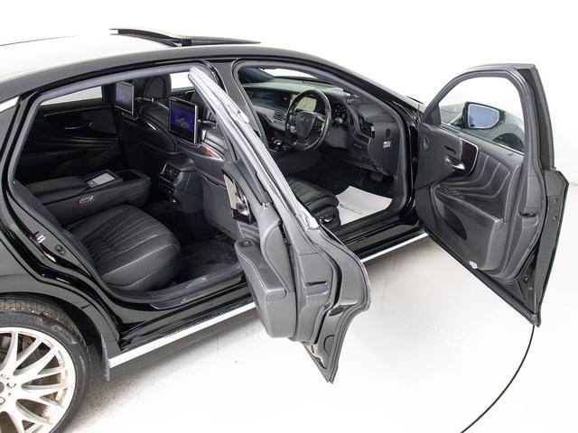 ＬＳ ＬＳ５００ｈ　エグゼクティブ　（サンルーフ）（マークレビンソン）（リアエンター）（２０インチＡＷ）（デジタルインナーミラー）（パノラミックビュー）（セーフティシステム＋Ａ）（ＢＳＭ）（黒本革）（後席リラクゼーション）（オットマン）（36枚目）