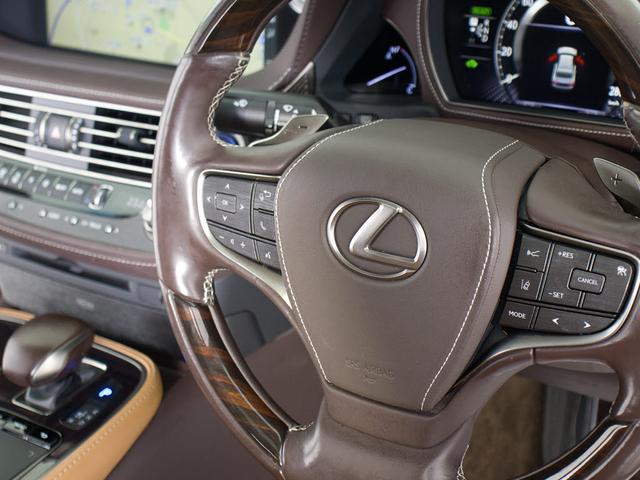 ＬＳ ＬＳ５００ｈ　バージョンＬ　（サンルーフ）（マークレビンソン）（２０インチスパッタリングＡＷ）（パノラミックビュー）（デジタルインナーミラー）（セーフティシステム＋Ａ）（後席ＶＩＰ仕様）（全画面ＳＤナビ）（ＬＥＤヘッドライト）（36枚目）