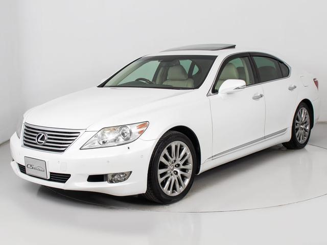 LS LS460 バージョンC Iパッケージ (サンルーフ)(パワートランク)(クリアランスソナー)(本革)(エアシート)(シートヒーター)(オートクルーズ)(HDDマルチナビ)(カラーバックモニター)(Bluetooth)(CD&DVD再生可)(12枚目)
