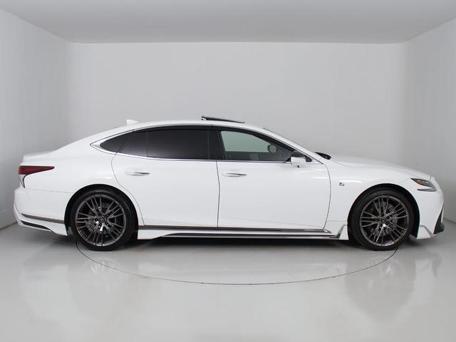 ＬＳ ＬＳ５００　Ｆスポーツ　（サンルーフ）（モデリスタ製フルエアロ＆２１インチＡＷ）（デジタルインナーミラー）（Ｖ型６気筒ツインターボエンジン）（Ｆスポーツ専用白本革）（全周囲カメラ）（セーフティシステム＋Ａ）（全画面ＳＤナビ）（17枚目）