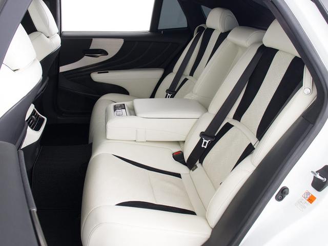 ＬＳ ＬＳ５００　Ｆスポーツ　（サンルーフ）（モデリスタ製フルエアロ＆２１インチＡＷ）（デジタルインナーミラー）（Ｖ型６気筒ツインターボエンジン）（Ｆスポーツ専用白本革）（全周囲カメラ）（セーフティシステム＋Ａ）（全画面ＳＤナビ）（28枚目）