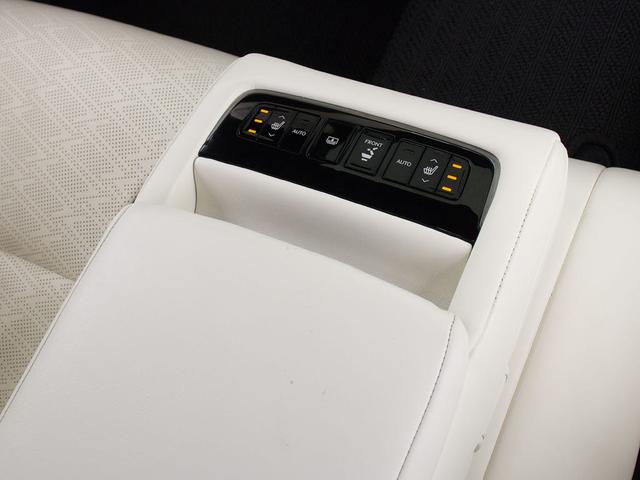 ＬＳ ＬＳ５００　Ｆスポーツ　（サンルーフ）（モデリスタ製フルエアロ＆２１インチＡＷ）（デジタルインナーミラー）（Ｖ型６気筒ツインターボエンジン）（Ｆスポーツ専用白本革）（全周囲カメラ）（セーフティシステム＋Ａ）（全画面ＳＤナビ）（29枚目）