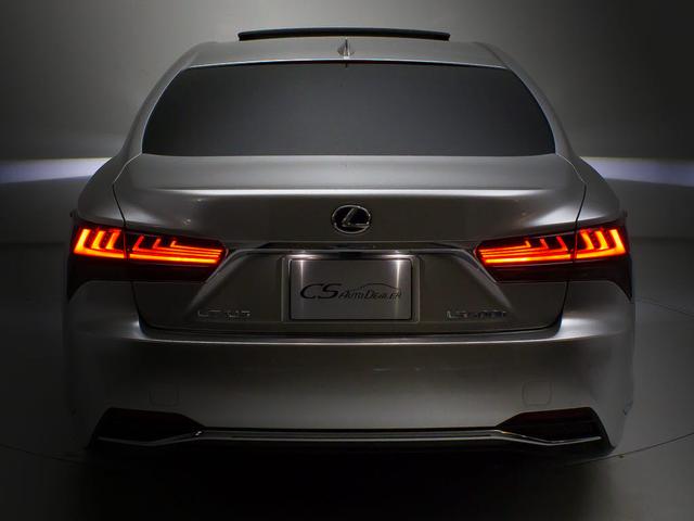 ＬＳ ＬＳ５００ｈ　バージョンＬ　（禁煙）（ワンオーナー）（後期型）（サンルーフ）（マークレビンソン）（２０インチスパッタリングＡＷ）（銀影ラスター）（デジタルインナーミラー）（パノラミックビュー）（黒本革）（後席コントロールパネル）（21枚目）