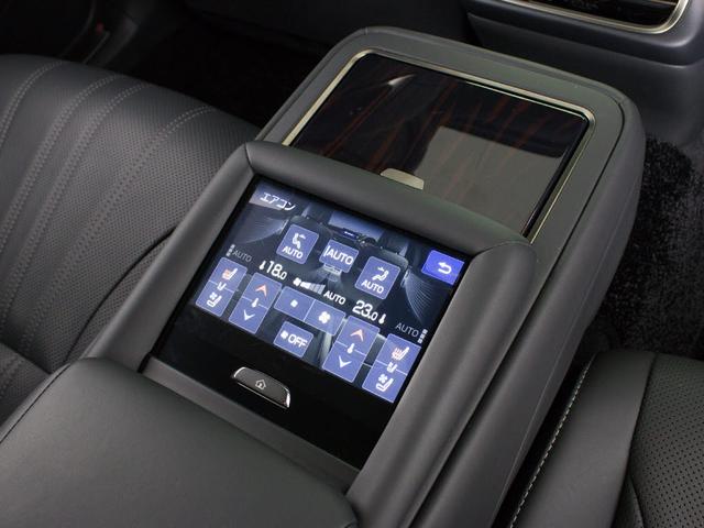 ＬＳ ＬＳ５００ｈ　バージョンＬ　（禁煙）（ワンオーナー）（後期型）（サンルーフ）（マークレビンソン）（２０インチスパッタリングＡＷ）（銀影ラスター）（デジタルインナーミラー）（パノラミックビュー）（黒本革）（後席コントロールパネル）（32枚目）