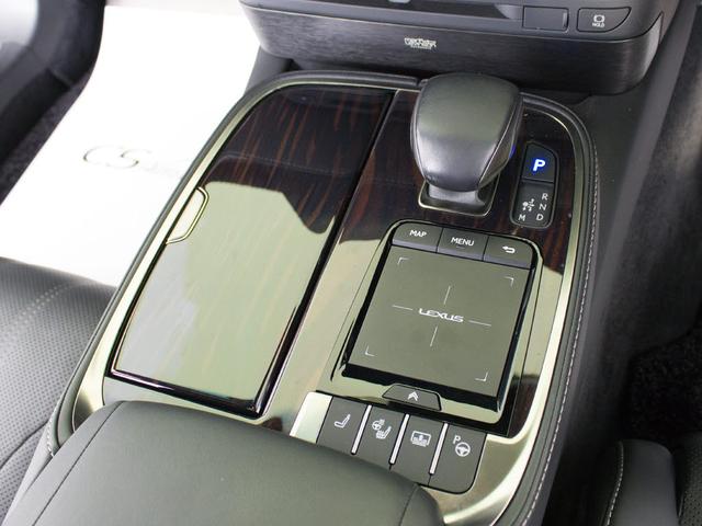 ＬＳ ＬＳ５００ｈ　バージョンＬ　（禁煙）（ワンオーナー）（後期型）（サンルーフ）（マークレビンソン）（２０インチスパッタリングＡＷ）（銀影ラスター）（デジタルインナーミラー）（パノラミックビュー）（黒本革）（後席コントロールパネル）（34枚目）