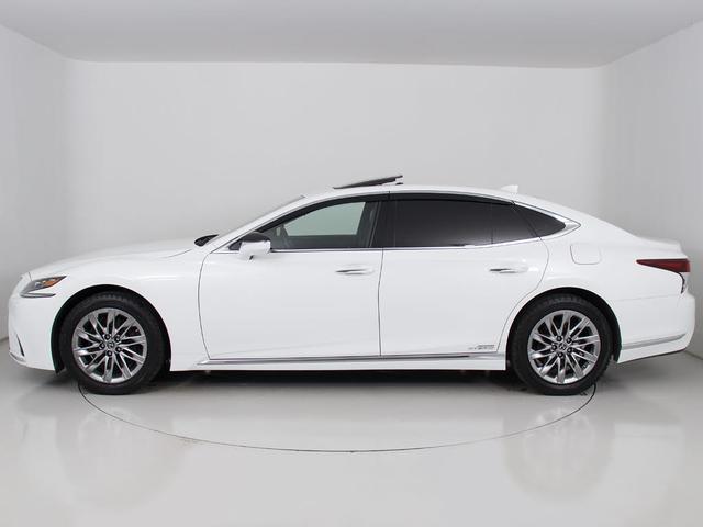 ＬＳ ＬＳ５００ｈ　エグゼクティブ　（禁煙車）（整備点検記録簿１５枚）（サンルーフ）（マークレビンソン）（リアエンター）（パノラミックビュー）（セーフティシステム＋Ａ）（ＢＳＭ）（クリアランスソナー）（パワートランク）（全画面ＳＤナビ）（17枚目）