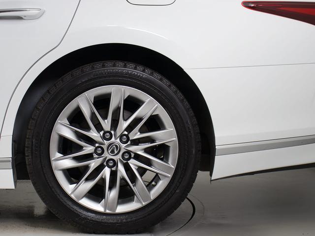 ＬＳ ＬＳ５００ｈ　エグゼクティブ　（禁煙車）（整備点検記録簿１５枚）（サンルーフ）（マークレビンソン）（リアエンター）（パノラミックビュー）（セーフティシステム＋Ａ）（ＢＳＭ）（クリアランスソナー）（パワートランク）（全画面ＳＤナビ）（24枚目）