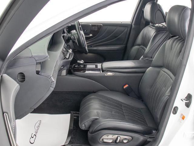 ＬＳ ＬＳ５００ｈ　エグゼクティブ　（禁煙車）（整備点検記録簿１５枚）（サンルーフ）（マークレビンソン）（リアエンター）（パノラミックビュー）（セーフティシステム＋Ａ）（ＢＳＭ）（クリアランスソナー）（パワートランク）（全画面ＳＤナビ）（31枚目）