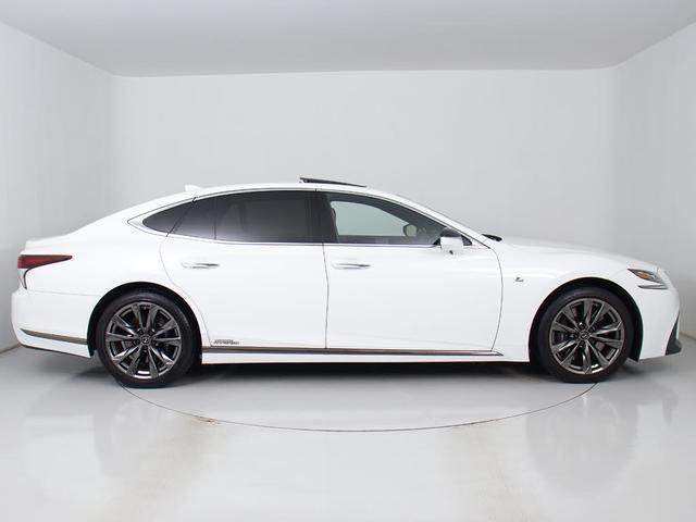 ＬＳ ＬＳ５００ｈ　Ｆスポーツ　（禁煙車）（記録簿１１枚）（ワンオーナー）（サンルーフ）（専用白本革）（セーフティシステム＋Ａ）（パノラミックビュー）（クリアランスソナー）（ＢＳＭ）（ＨＵＤ）（ＬＥＤライト）（全画面ＳＤナビ）（21枚目）