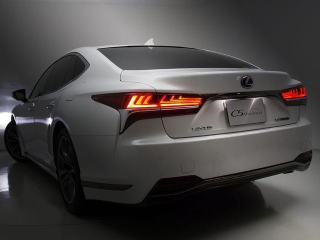 ＬＳ ＬＳ５００ｈ　Ｆスポーツ　（禁煙車）（記録簿１１枚）（ワンオーナー）（サンルーフ）（専用白本革）（セーフティシステム＋Ａ）（パノラミックビュー）（クリアランスソナー）（ＢＳＭ）（ＨＵＤ）（ＬＥＤライト）（全画面ＳＤナビ）（26枚目）