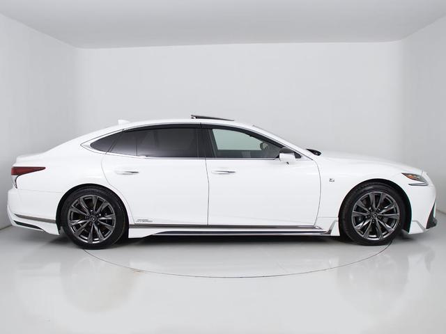 ＬＳ ＬＳ５００ｈ　Ｆスポーツ　（禁煙車）（サンルーフ）（新品タイヤ）（モデリスタエアロ）（マークレビンソン）（パノラミックビュー）（セーフティシステム＋Ａ）（プリクラッシュ）（レーダークルーズ）（ＢＳＭ）（ＨＵＤ）（赤本革）（18枚目）