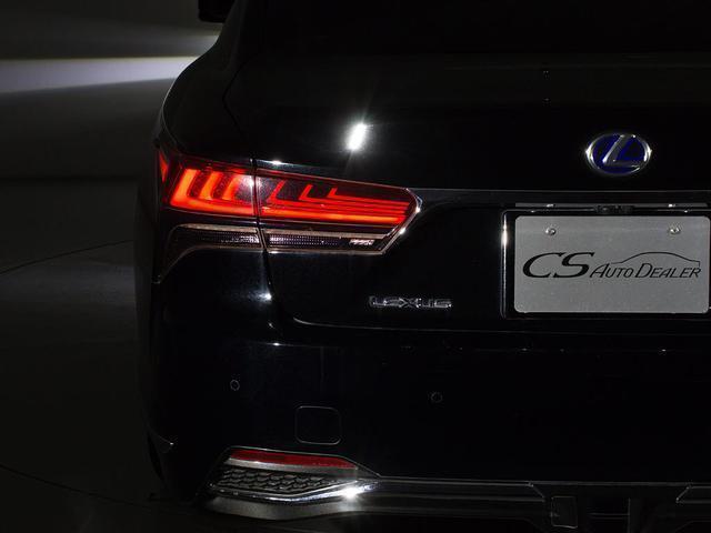 ＬＳ ＬＳ５００ｈ　エグゼクティブ　アドバンスドドライブ　（後期型）（サンルーフ）（マークレビンソン）（リアエンター）（白本革）（点検整備記録簿７枚）（セーフティシステム＋Ａ）（ＨＵＤ）（リラクゼーションシステム）（後席コントロールパネル）（パワートランク）（24枚目）