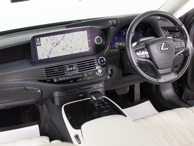 ＬＳ ＬＳ５００ｈ　エグゼクティブ　アドバンスドドライブ　（後期型）（サンルーフ）（マークレビンソン）（リアエンター）（白本革）（点検整備記録簿７枚）（セーフティシステム＋Ａ）（ＨＵＤ）（リラクゼーションシステム）（後席コントロールパネル）（パワートランク）（42枚目）