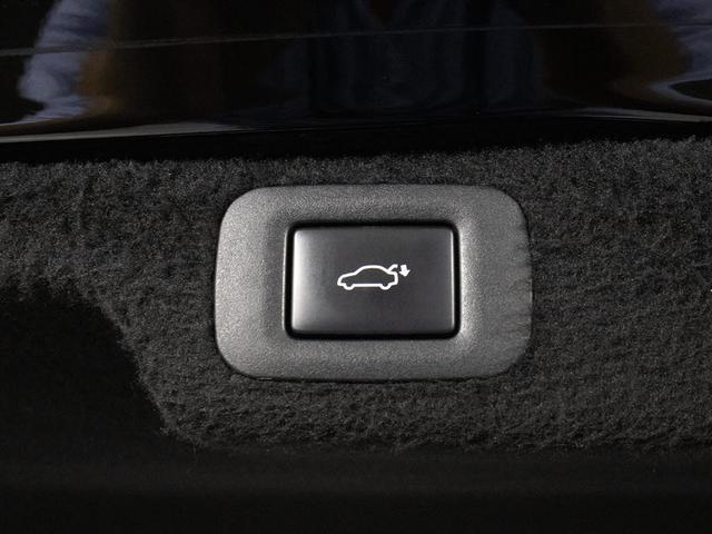 ＬＳ ＬＳ５００ｈ　バージョンＬ　（禁煙車）（サンルーフ）（マークレビンソン）（デジタルインナーミラー）（パノラミックビュー）（セーフティシステム＋Ａ）（ＢＳＭ）（ＨＵＤ）（クリアランスソナー）（黒本革）（後席コントロールパネル）（25枚目）