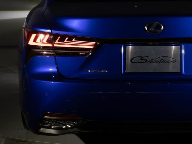ＬＳ ＬＳ５００ｈ　Ｆスポーツ　（禁煙車）（ワンオーナー）（記録簿８枚）（後期型）（サンルーフ）（タッチディスプレイ）（デジタルインナーミラー）（全周囲カメラ）（セーフティシステム＋Ａ）（ＢＳＭ）（ＨＵＤ）（クリアランスソナー）（26枚目）