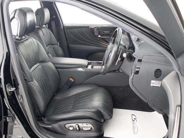 ＬＳ ＬＳ５００ｈ　エグゼクティブ　（禁煙車）（サンルーフ）（新品ウェザリアエアロ）（レクサス点検整備記録１６枚）（マークレビンソン）（リアエンター）（デジタルインナーミラー）（パノラミックビュー）（セーフティシステム＋Ａ）（ＢＳＭ）（28枚目）