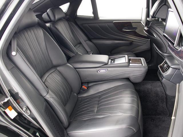 ＬＳ ＬＳ５００ｈ　エグゼクティブ　（禁煙車）（モデリスタフルエアロ）（サンルーフ）（マークレビンソン）（リアエンター）（２０インチアルミホイール）（デジタルインナーミラー）（パノラミックビュー）（黒本革）（後席コントロールパネル）（38枚目）