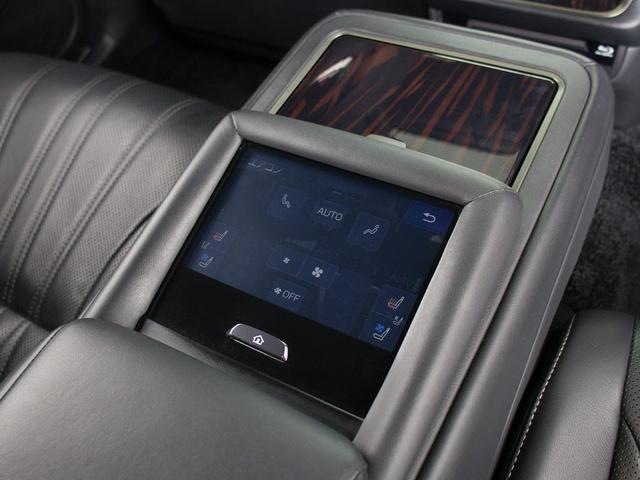 ＬＳ ＬＳ５００ｈ　エグゼクティブ　（禁煙車）（モデリスタフルエアロ）（サンルーフ）（マークレビンソン）（リアエンター）（２０インチアルミホイール）（デジタルインナーミラー）（パノラミックビュー）（黒本革）（後席コントロールパネル）（40枚目）