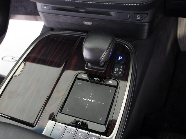 ＬＳ ＬＳ５００ｈ　エグゼクティブ　（禁煙車）（モデリスタフルエアロ）（サンルーフ）（マークレビンソン）（リアエンター）（２０インチアルミホイール）（デジタルインナーミラー）（パノラミックビュー）（黒本革）（後席コントロールパネル）（45枚目）