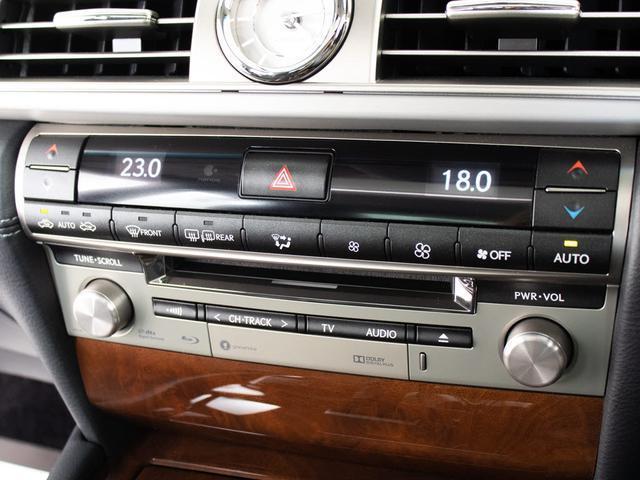 ＬＳ ＬＳ６００ｈ　バージョンＬ　（禁煙車）（全画面ＳＤナビ）（サンルーフ）（レーダークルーズ）（プリクラッシュ）（ＢＳＭ）（点検記録簿１６枚）（パワートランク）（黒本革）（後席コントロールパネル）（シートヒーター）（エアシート）（22枚目）