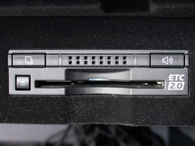 ＬＳ ＬＳ６００ｈ　バージョンＬ　（禁煙車）（全画面ＳＤナビ）（サンルーフ）（レーダークルーズ）（プリクラッシュ）（ＢＳＭ）（点検記録簿１６枚）（パワートランク）（黒本革）（後席コントロールパネル）（シートヒーター）（エアシート）（25枚目）