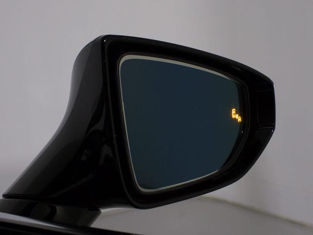 ＬＳ ＬＳ５００ｈ　エグゼクティブ　（禁煙車）（サンルーフ）（マークレビンソン）（リアエンター）（デジタルインナーミラー）（パノラミックビュー）（黒本革）（後席コントロールパネル）（オットマン）（セーフティシステム＋Ａ）（電動トランク）（24枚目）