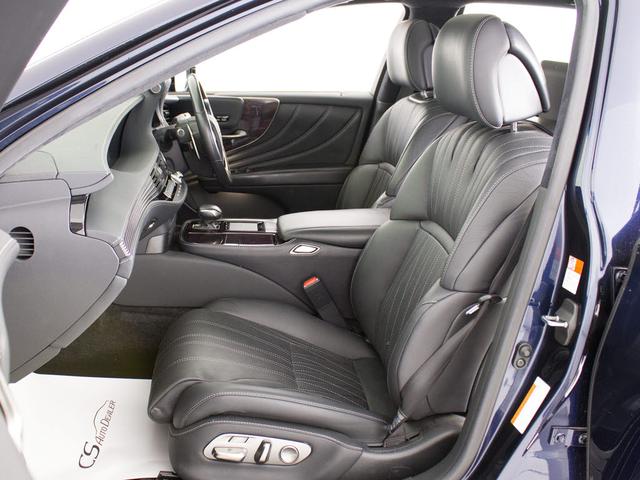 ＬＳ ＬＳ５００ｈ　エグゼクティブ　（禁煙車）（サンルーフ）（マークレビンソン）（リアエンター）（デジタルインナーミラー）（パノラミックビュー）（黒本革）（後席コントロールパネル）（オットマン）（セーフティシステム＋Ａ）（電動トランク）（28枚目）