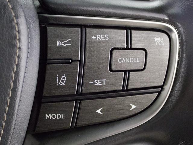 ＬＳ ＬＳ５００ｈ　エグゼクティブ　（禁煙車）（サンルーフ）（マークレビンソン）（リアエンター）（デジタルインナーミラー）（パノラミックビュー）（黒本革）（後席コントロールパネル）（オットマン）（セーフティシステム＋Ａ）（電動トランク）（42枚目）