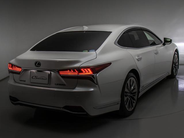 テールスモーク加工、スポイラー取付等々ドレスアップ可能です。違う角度が見たい・・・等のご要望御座いましたら是非お声掛け下さい！！お写真をお送りさせて頂きます。