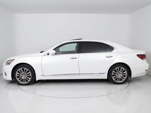 社外アルミホイール取付・スピンドルエアロ取付・各メーカーエアロ取付・車高調・ローダウン・ライトカスタム・スモークフィルム施工ＯＫ！お気軽にご相談下さい！