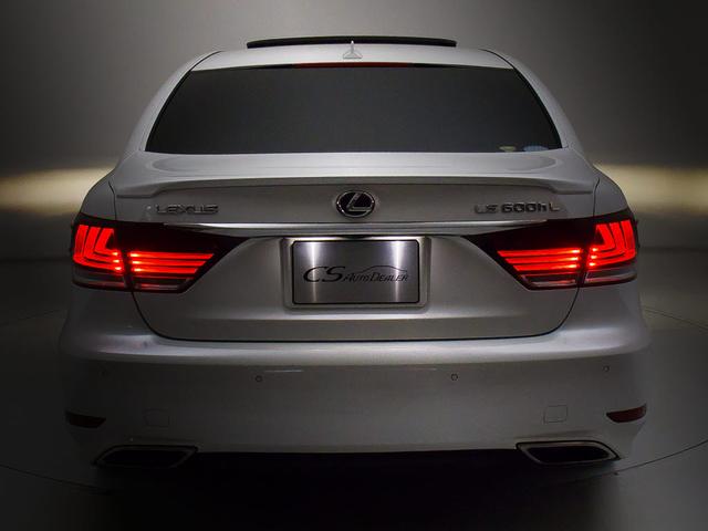 ★テールスモークやＬＥＤ加工、マフラー、ルーフスポイラー、エアロパーツなど取り付け承ります！