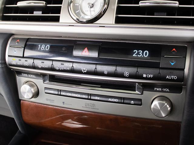 ＣＤはもちろんの事、ＤＶＤ再生も可能です。フルセグ地デジにも対応しさらにＢｌｕｅｔｏｏｔｈにも対応しております