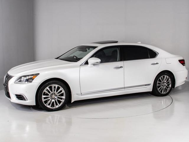 LS LS600hL (後期)(禁煙)(リアエンター)(マークレビンソン) (サンルーフ)(黒本革)(プリクラッシュセーフティ)(レーダークルーズコントロール)(レーンキープアシスト)(Cソナー)(Bスポットモニター)(11枚目)