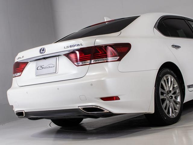 LS LS600hL (後期)(禁煙)(リアエンター)(マークレビンソン) (サンルーフ)(黒本革)(プリクラッシュセーフティ)(レーダークルーズコントロール)(レーンキープアシスト)(Cソナー)(Bスポットモニター)(15枚目)