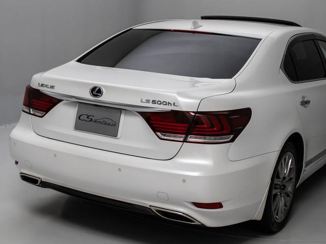 LS LS600hL (後期)(禁煙)(リアエンター)(マークレビンソン) (サンルーフ)(黒本革)(プリクラッシュセーフティ)(レーダークルーズコントロール)(レーンキープアシスト)(Cソナー)(Bスポットモニター)(25枚目)