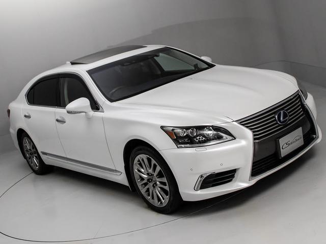 LS LS600hL (後期)(禁煙)(リアエンター)(マークレビンソン) (サンルーフ)(黒本革)(プリクラッシュセーフティ)(レーダークルーズコントロール)(レーンキープアシスト)(Cソナー)(Bスポットモニター)(26枚目)