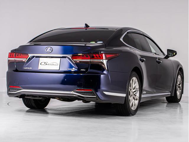 LS LS500h バージョンL (ワンオーナー)(禁煙車)(4WD)(黒本革シート)(記録簿12枚)(レクサスセーフティシステム+A)パノラミックビュー ハンズフリーパワートランク デジタルインナーミラー シーケンシャルウィンカー(20枚目)