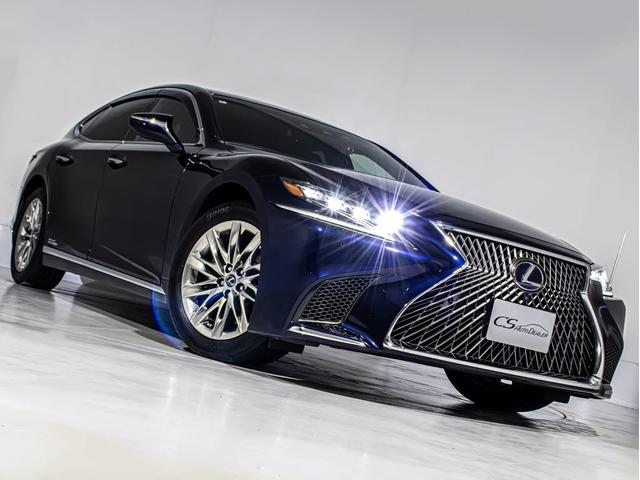 LS LS500h バージョンL (ワンオーナー)(禁煙車)(4WD)(黒本革シート)(記録簿12枚)(レクサスセーフティシステム+A)パノラミックビュー ハンズフリーパワートランク デジタルインナーミラー シーケンシャルウィンカー(25枚目)