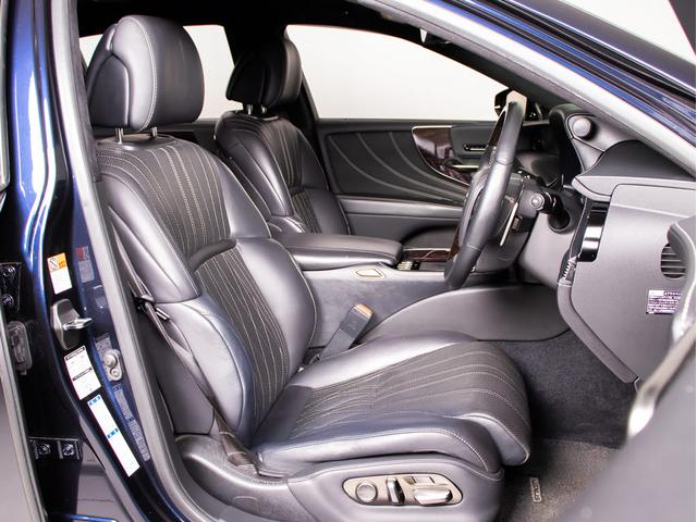 LS LS500h バージョンL (ワンオーナー)(禁煙車)(4WD)(黒本革シート)(記録簿12枚)(レクサスセーフティシステム+A)パノラミックビュー ハンズフリーパワートランク デジタルインナーミラー シーケンシャルウィンカー(36枚目)