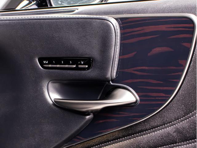 LS LS500h バージョンL (ワンオーナー)(禁煙車)(4WD)(黒本革シート)(記録簿12枚)(レクサスセーフティシステム+A)パノラミックビュー ハンズフリーパワートランク デジタルインナーミラー シーケンシャルウィンカー(40枚目)