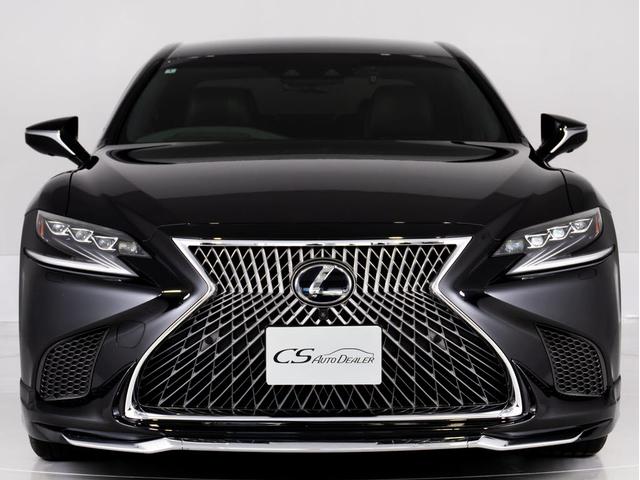 LS LS500h エグゼクティブ (禁煙車)(ワンオーナー)(マークレビンソン)(リヤモニター)(レクサスセーフティシステム+A)(フルエアロ)(点検記録簿20枚)パノラミックビューモニター ハンズフリーパワートランク 黒本革シート(17枚目)